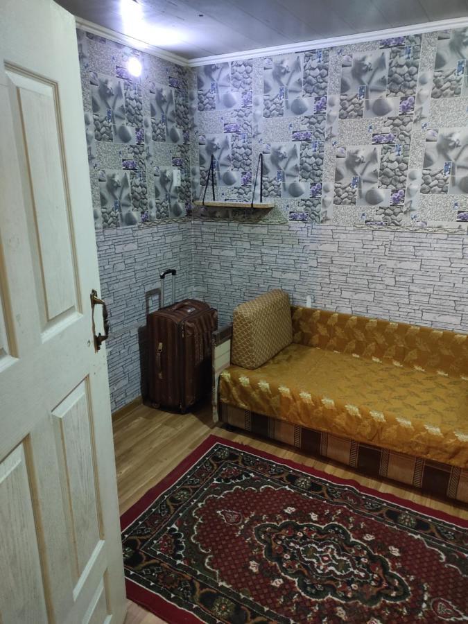 Garden Hotel And Hostelビシュケク エクステリア 写真
